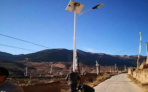 灵武兰州智慧路灯安装必备设计要素：打造高效智能的城市照明系统